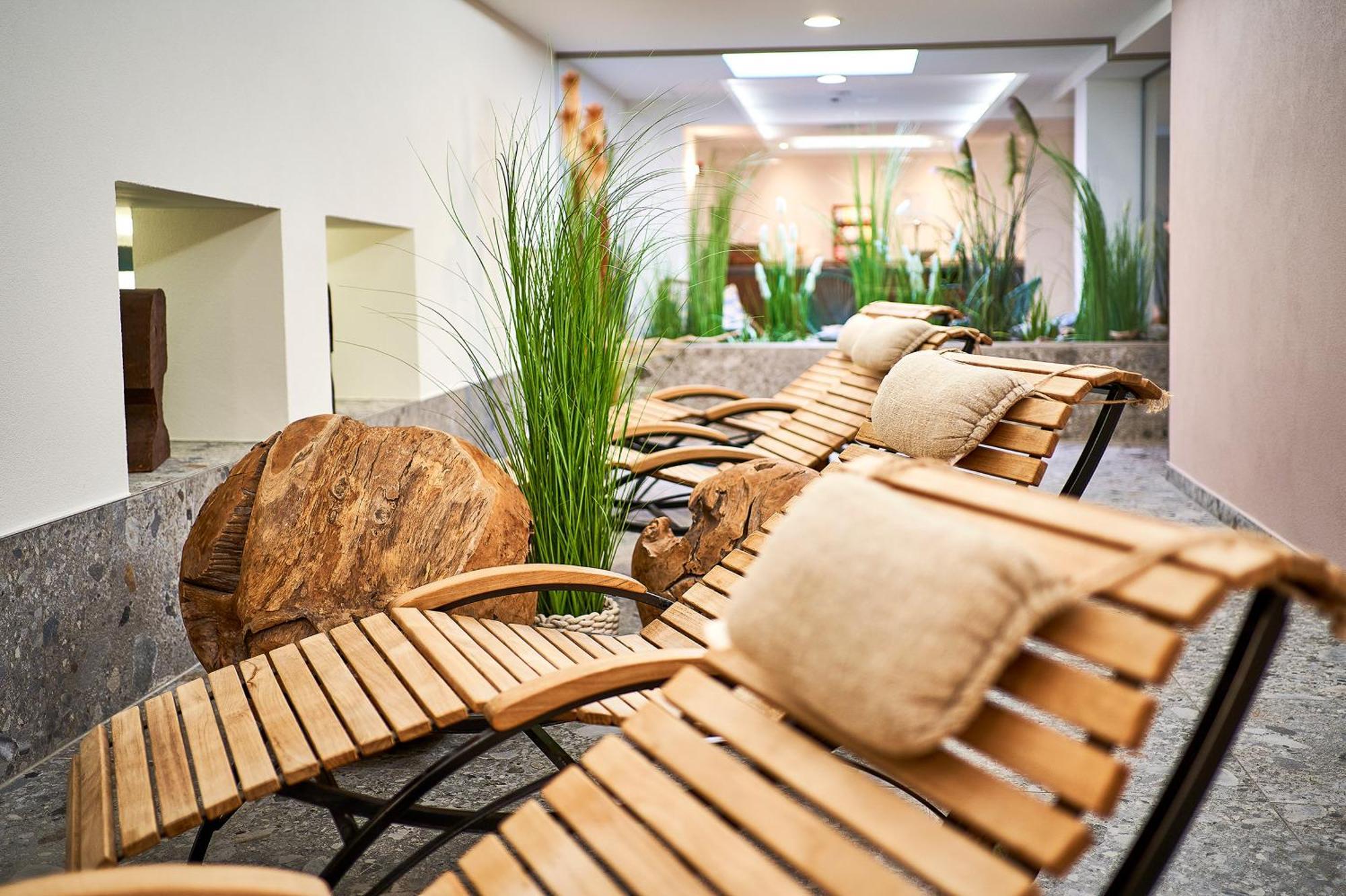 โฮเทล ซิตี้ โครเนอ Hotel ฟรีดริชส์ฮาเฟน ภายนอก รูปภาพ