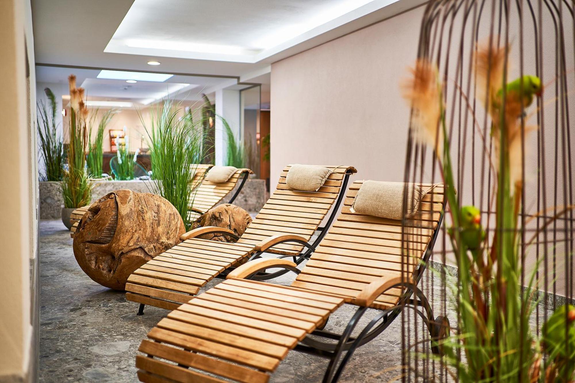 โฮเทล ซิตี้ โครเนอ Hotel ฟรีดริชส์ฮาเฟน ภายนอก รูปภาพ